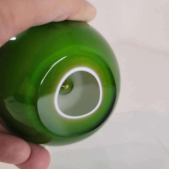 VTG Astral Glass Studio Crystal Green Apple Pewter Stem Leaf Paperweight - Picture 9 of 9